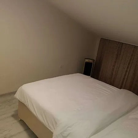Apartment Dream Of *
